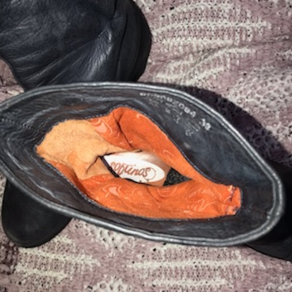 Softinos by Fly London booties - Picture 3 of 6